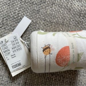 H&M Bee and Floral Print Blanket